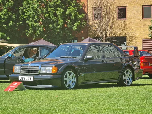Mercedes-Benz 190 (190 E 2.5-16 Evo II)