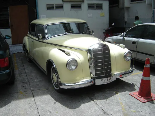 Mercedes-Benz 300 Adenauer