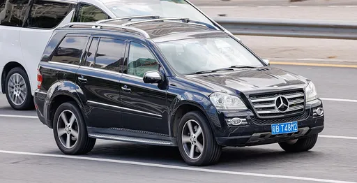Mercedes-Benz GL-Class X164 (GL 550)