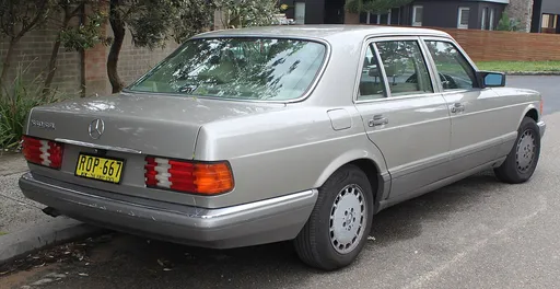 Mercedes-Benz S-Class W126 (560 SEL)