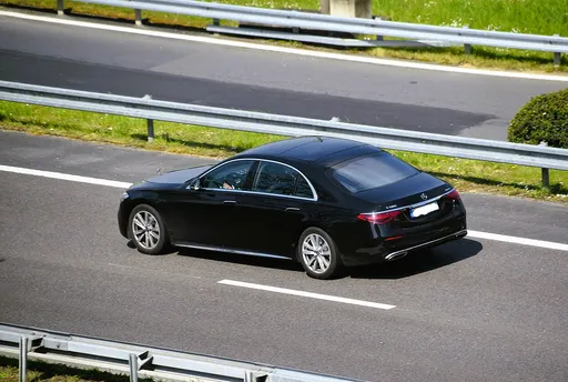 Mercedes-Benz S-Class W223 (S 580)