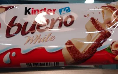 Kinder Bueno White