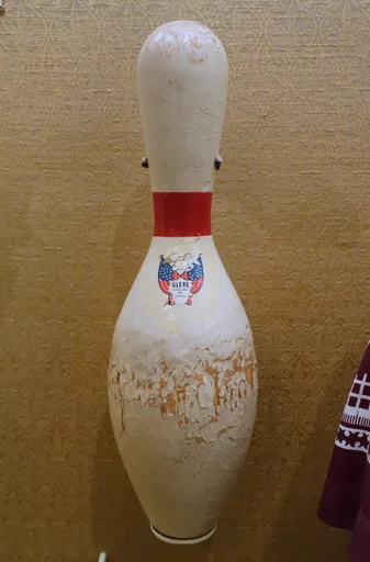 Bowling pin